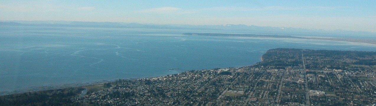 Inbound to Langley Airport abeam White Rock.  Langley Flying School.